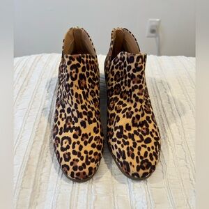Reaction by Kenneth Cole Animal Print Ankle Booties in Size 8.5